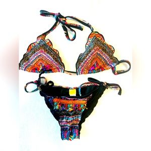 Agua bendita bikini